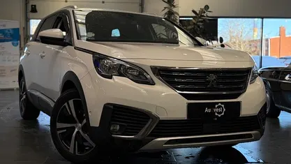 Hvidmetal Brugt 2017 Peugeot 5008 Allure SUV | 159.799 kr. (Fair pris)