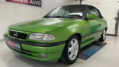 Brugt Opel Astra Cabriolet 116 HK (85 kW) 1997 Lysgrønmetal Cabriolet