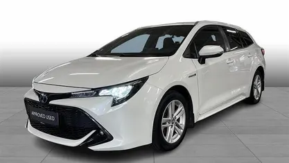 Brugt Toyota Corolla H3 Smart 122 HK (89 kW) 2021 070 pearl white Stationcar