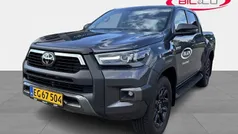 1g3 ash grey Ny 2025 Toyota HiLux T4 Afhentning | 449.000 kr.