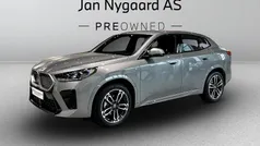 Gråmetal Ny 2024 BMW iX2 M Sport SUV | 359.000 kr. (Fair pris)
