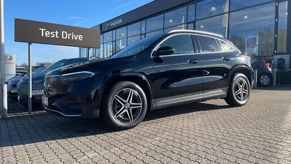 Brugt Mercedes EQA250+ AMG line 139 kW (190 HK) 2024 Sort SUV