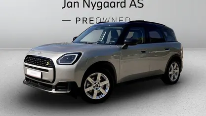 Sølvmetal Brugt 2024 Mini Countryman Classic SUV | 329.500 kr. (Fair pris)