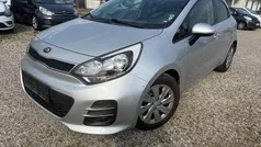 Sølvmetal Brugt 2015 Kia Rio Hatchback | 64.990 kr. (Fair pris)