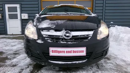 Brugt Opel Corsa Essentia 60 HK (44 kW) 2007 Hatchback