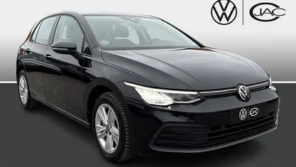 Brugt 2022 VW Golf VIII Life Hatchback | 184.900 kr. (Super pris)