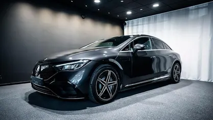 Farve: koksmetal Brugt 2024 Mercedes EQE350 AMG | 449.900 kr. (God pris)