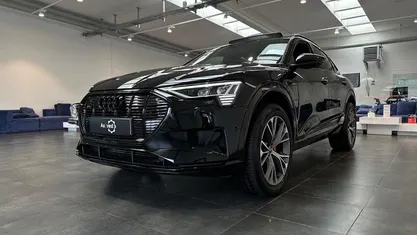 Sortmetal Brugt 2020 Audi e-tron S-Line SUV | 354.799 kr. (Fair pris)