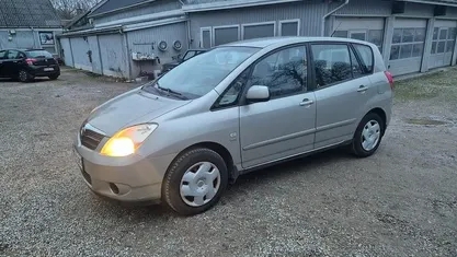 Brugt 2002 Toyota Corolla Verso Terra MPV | 9.000 kr.