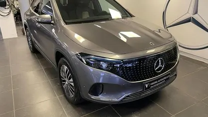 Gråmetal Brugt 2025 Mercedes EQB250+ Electric Art SUV | 359.900 kr. (God pris)