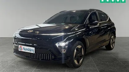 Ny Hyundai Kona Essential 114 kW (156 HK) 2025 Sort metallak SUV