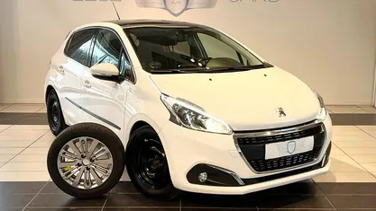 Brugt Peugeot 208 Allure Sky 100 HK (73 kW) 2019 Hatchback