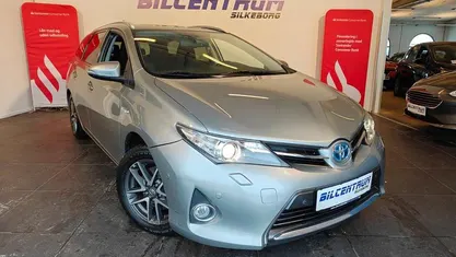 Koksmetal Brugt 2014 Toyota Auris Hybrid H2 Stationcar | 84.900 kr. (God pris)