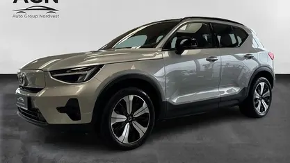 Brugt Volvo XC40 Core 169 kW (231 HK) 2023 Sølvmetal SUV