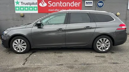 Brugt Peugeot 308 Selection Sky 130 HK (95 kW) 2019 Gråmetal Stationcar