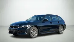 BMW 330e