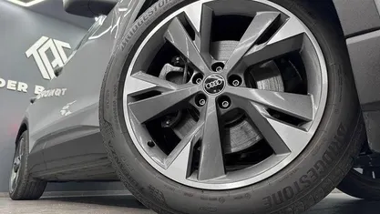 Grå Brugt 2022 Audi Q4 Sportback e-tron Advanced SUV | 269.500 kr. (Fair pris)