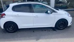 Hvid Brugt 2018 Peugeot 208 Selection Sky Hatchback | 65.000 kr. (Fair pris)