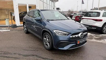 Blåmetal Brugt 2021 Mercedes GLA250 AMG line SUV | 314.800 kr. (Fair pris)