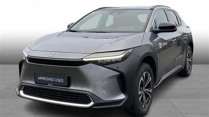 1l5 deep metal grey Brugt 2025 Toyota bZ4X Executive SUV | 289.900 kr. (Super pris)
