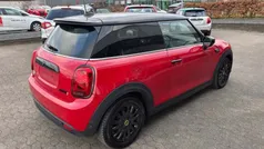 Rød Brugt 2021 Mini Cooper SE Classic Hatchback | 154.500 kr. (Fair pris)