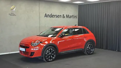 Brugt Fiat 600E La Prima 114 kW (156 HK) 2023 Rød SUV