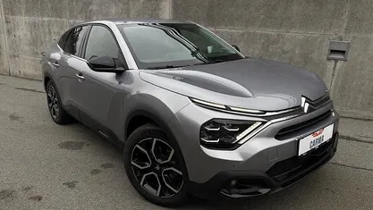 Sortmetal Brugt 2023 Citroën e-C4 Shine Sedan | 161.799 kr. (Fair pris)