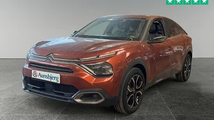 Brun Brugt 2022 Citroën e-C4 Shine Hatchback | 142.500 kr. (Fair pris)