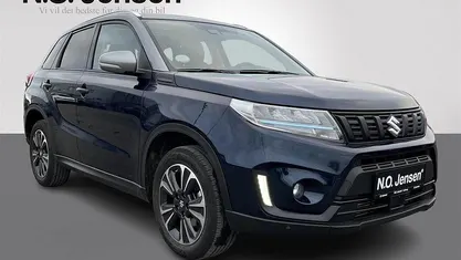 Sphere blue/ galactic gray Brugt 2024 Suzuki Vitara Adventure SUV | 219.900 kr. (Fair pris)
