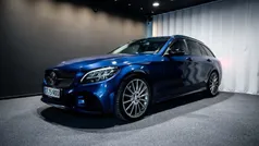 Farve: blåmetal Brugt 2018 Mercedes C300 AMG line Stationcar | 374.900 kr. (Fair pris)