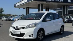 Hvid Brugt 2014 Toyota Yaris Style Hatchback | 49.900 kr. (Fair pris)