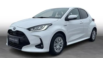 Pure white Brugt 2021 Toyota Yaris H3 Hatchback | 154.900 kr. (Fair pris)