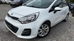 Hvid Brugt 2015 Kia Rio Hatchback | 54.990 kr. (Fair pris)