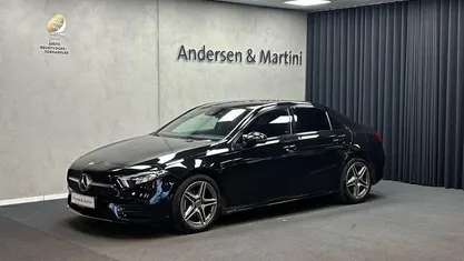 Sort Brugt 2022 Mercedes A200 Premium Sedan | 288.800 kr. (Fair pris)