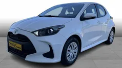 Hvid Brugt 2022 Toyota Yaris Comfort Hatchback | 99.900 kr.