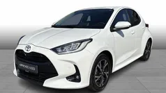 Brugt 2024 Toyota Yaris Hybrid Style Hatchback | 229.900 kr. (Fair pris)