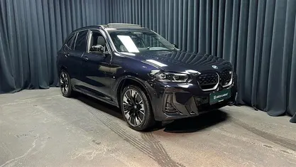 Brugt BMW iX3 M Sport 210 kW (286 HK) 2023 Carbon schwarz SUV