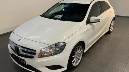 Hvid Brugt 2015 Mercedes A200 Hatchback | 114.900 kr. (God pris)