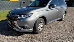 Gråmetal Brugt 2020 Mitsubishi Outlander P-HEV Invite+ SUV | 186.900 kr. (God pris)