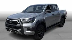 Ny 2025 Toyota HiLux T4 Afhentning | 419.277 kr.