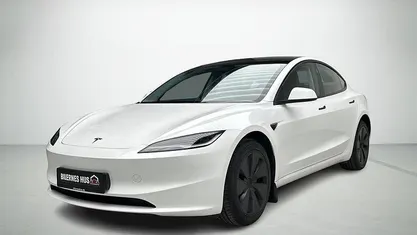 Hvid Brugt 2024 Tesla Model 3 RWD Sedan | 264.900 kr. (God pris)