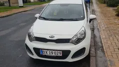 Hvid Brugt 2014 Kia Rio Comfort Hatchback | 64.900 kr. (Fair pris)