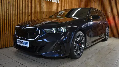 Mørkblåmetal Brugt 2024 BMW i5 Stationcar | 789.800 kr. (Fair pris)
