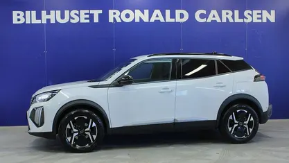 Brugt Peugeot 2008 Allure 130 HK (95 kW) 2023 SUV