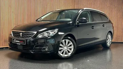 Brugt 2019 Peugeot 308 Allure Sky Hatchback | 79.995 kr.