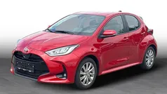 Rødmetal Brugt 2023 Toyota Yaris Active Hatchback | 174.900 kr. (Fair pris)
