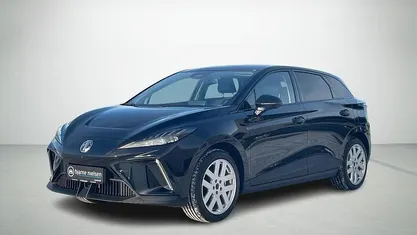 Sort Ny 2025 MG MG4 EV Luxury Hatchback | 194.400 kr. (Fair pris)