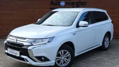 Mitsubishi Outlander P-HEV