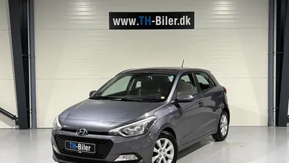 Brugt Hyundai i20 Trend 75 HK (55 kW) 2015 Hatchback