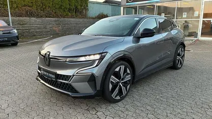 Koks Brugt 2022 Renault Megane E-Tech Iconic Hatchback | 189.900 kr. (God pris)